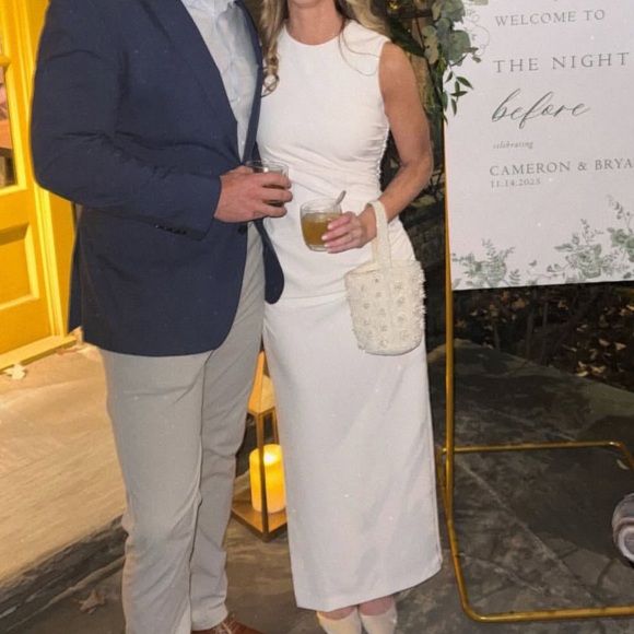 BHLDN Elegant White Wedding Dress - Picture 6 of 6